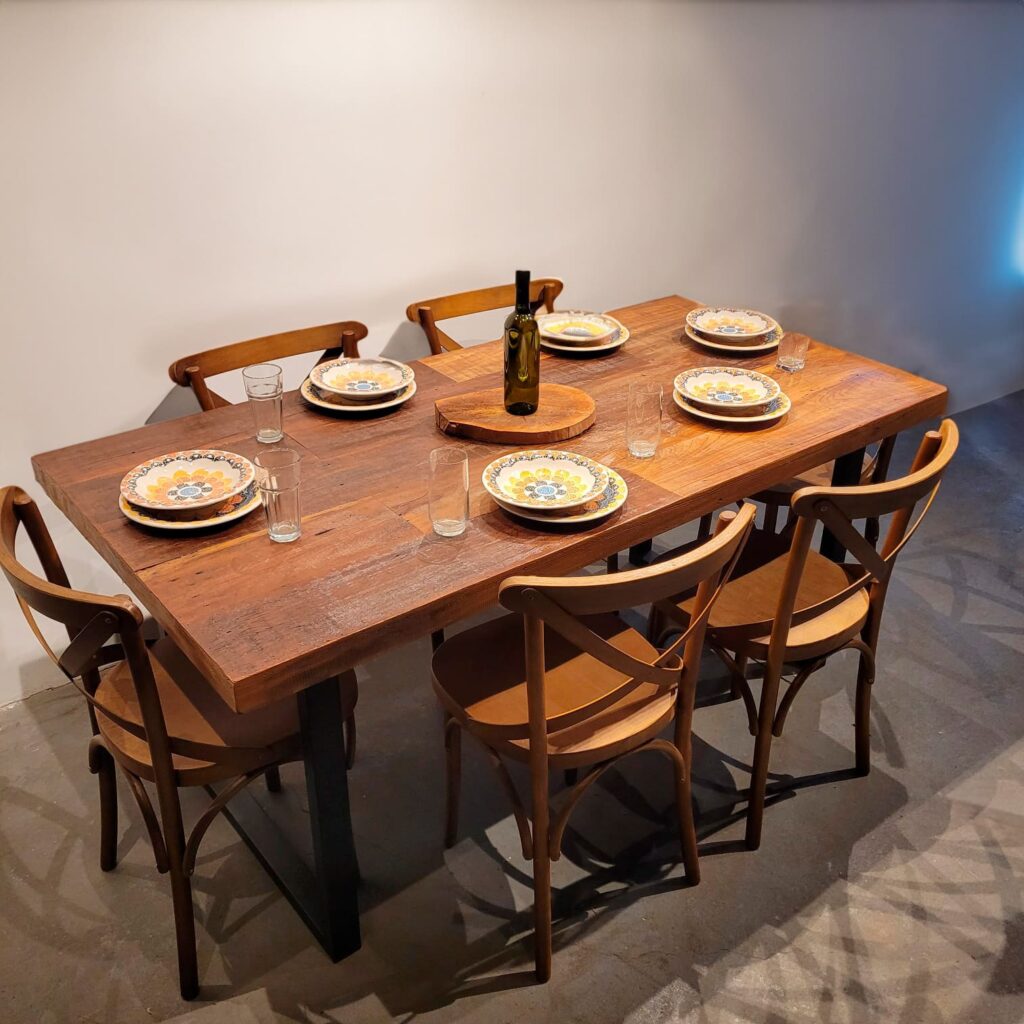 MESA DE JANTAR PÉ FERRO "U" NATURAL 1,80M